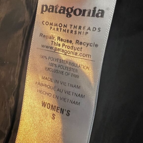 Patagonia Womens Black Quilted Insulated Vest S Lightweight Warm Layering read - Picture 3 of 15